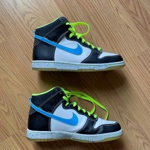 2012
Dunk High AS Premium 'White Blue Glow'